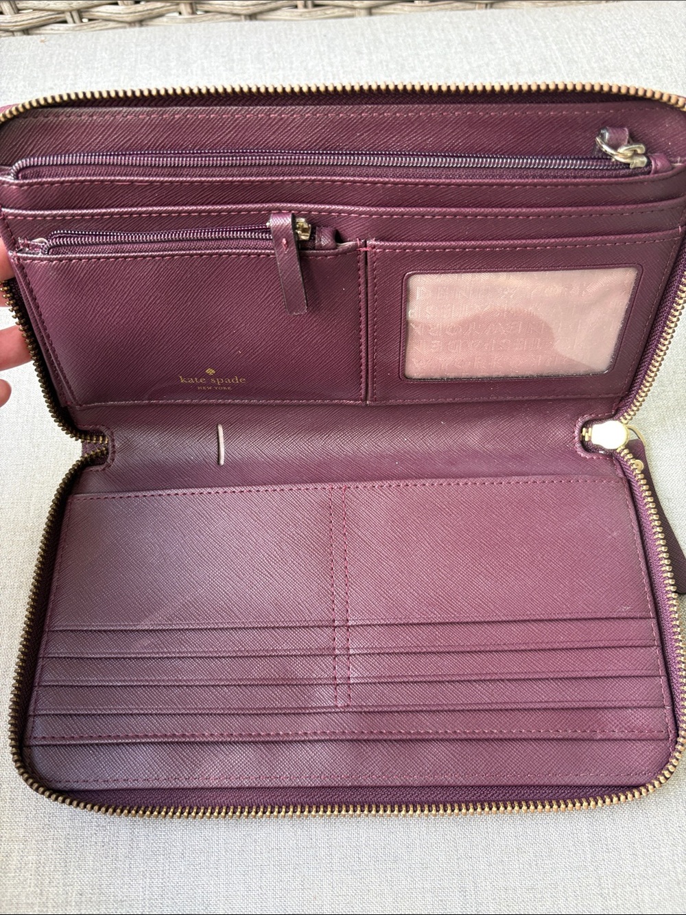 Kate Spade New York Deep Plum (Eggplant) Saffiano Leather Zip Around Wallet - Picture 2 of 9